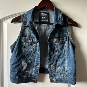 Silver Denim vest with collar
